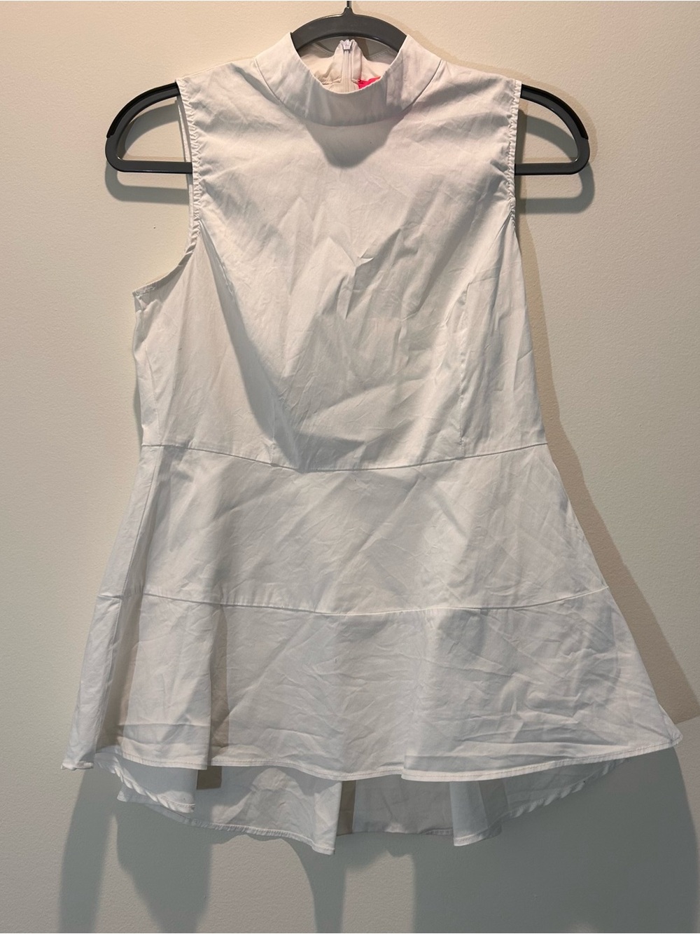 Catherine Malandrino White Sleeveless Mock Neck Tiered Peplum Blouse